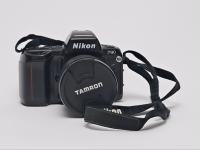 Фотокамера плівкова Nikon F90 з об'єктивом Tamron 18-200mm F/3.8-5.6 AF