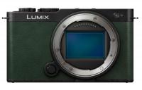 Фотокамера бездзеркальна Panasonic Lumix DC-S9 Body, Green