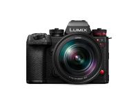 Фотокамера бездзеркальна Panasonic Lumix S1 II kit 24-105mm f/4.0