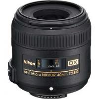 Об'єктив Nikon 40mm f / 2.8G AF-S DX Micro Nikkor