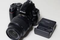 Фотокамера цифрова дзеркальна Nikon D3000 Kit 18-55 VR