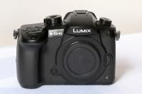 Фотокамера бездзеркальна Panasonic Lumix DC-GH5 body