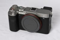 Фотокамера бездзеркальна Sony Alpha A7C body, silver