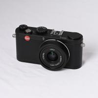 Фотокамера цифрова компактна Leica X1 (12.9 МП, APS-C CMOS, 24mm F2.8, 2.7