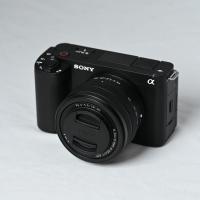 Фотокамера бездзеркальна Sony ZV-E1 kit 28-60, black