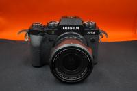 Фотокамера бездзеркальна Fujifilm X-T4 kit 18-55 black